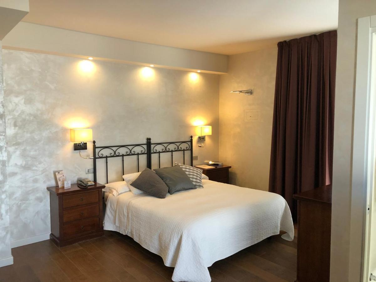 פבולו נל פריגניאנו Hotel Ferro Di Cavallo מראה חיצוני תמונה